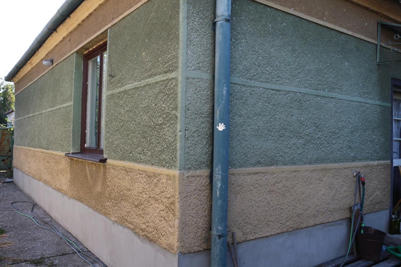Гостьовий будинок Vinyl House Strekov Екстер'єр фото